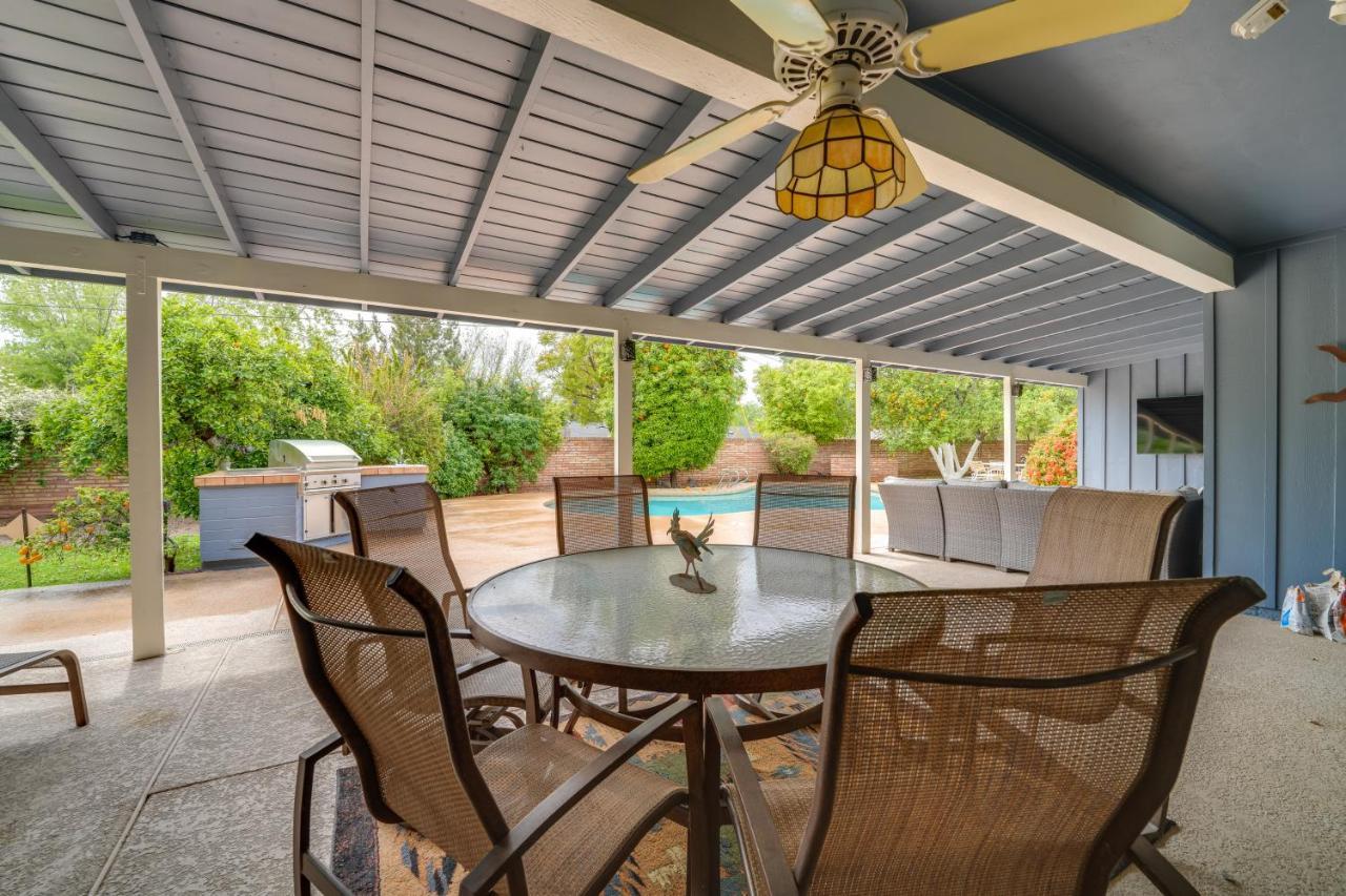 Vacation With Outdoor Kitchen!